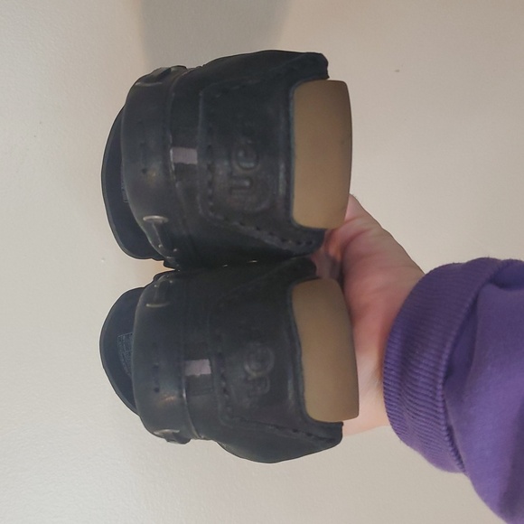 UGG Black Leather Loafers Mens Size 10.5 Slipper Shoes Fringe Tassels SN 1010139 - Picture 9 of 16
